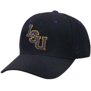  Zephyr LSU Tigers Black DH ZFit Hat: Sports & Outdoors