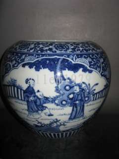 chinese antique delicate noble blue and white porcelain figure brush 