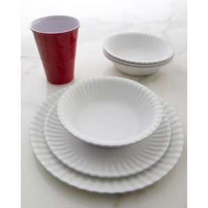  Four Melamine Paper Dinner Plates 