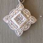 18 KT White Gold Pendant Necklace with 16 Diamonds and Chain