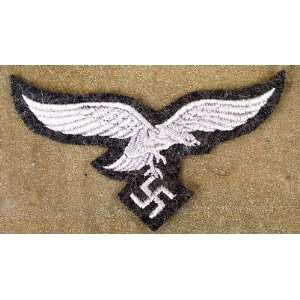  German WW2 Cloth Embroidered Badge: Luftwaffe Winter 