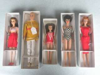 1950s 60s Lot of 5 VINTAGE BARBIE Dolls, Clothing & Accessories 