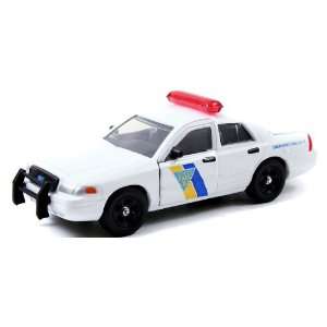    Jada 1/32 New Jersey State Police Ford Crown Vic Toys & Games