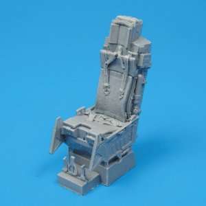  Quickboost 1/32 FA16A/C Ejection Seat w/Safety Belts: Baby