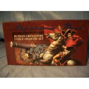   Napoleonic Wars Russian Grenadiers 3 Piece Infantry Set Toys & Games