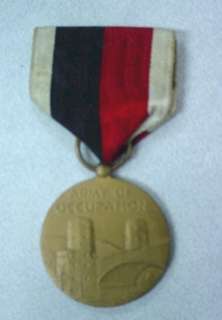 Vintage Antique US World War II WWII Army Of Occupation Medal Pin 