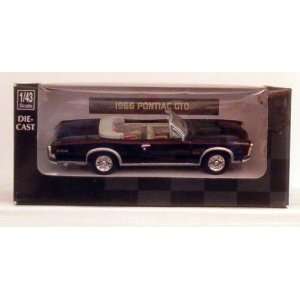  1966 Pontiac GTO Diecast Scale 1:43: Toys & Games