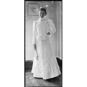  Lady in white,1896,Photograph by Clarence Hudson White 