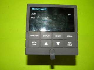 Honeywell UDC2000 Loop Limit Controller 120Volt 60Hz  