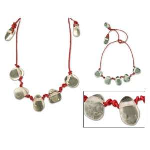  Quartz necklace, Moorings in Red