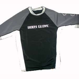  Body Glove Basic Deluxe 6 oz S/SRashguard Size Medium 
