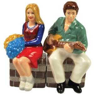  Westland Giftware The Brady Bunch Magnetic Marcia and Greg 