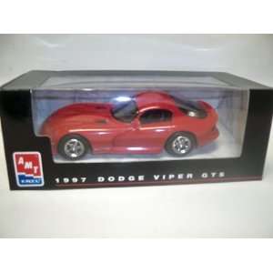  AMT..ERTL 1997 RED DODGE VIPER GTS MODEL CAR KIT NIB: Toys 