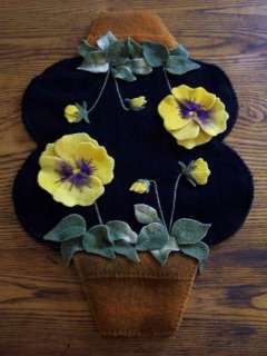 Clay Pot Pansies* Penny Rug Candle Mat **PATTERN**  