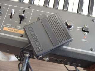Roland Electric Piano Analog Synth EP 09 + foot pedal  