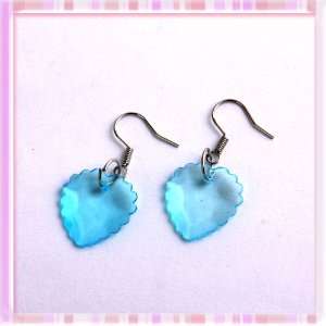   Vintage Blue Plastic Lace Heart Shape Earrings Ear Pin 1 Pair P1214