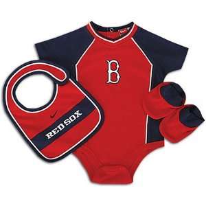  Boston Red Sox Baby Nike Onesie Bib and Booties: Sports 
