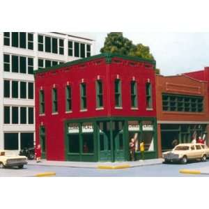  Smalltown USA HO Scale Johns Place Kit Toys & Games