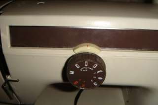 Brother 2005 Sewing Machine and Case  
