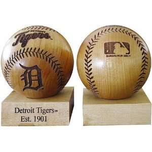   : Detroit Tigers MLB Laser Engraved Wood Baseball: Sports & Outdoors