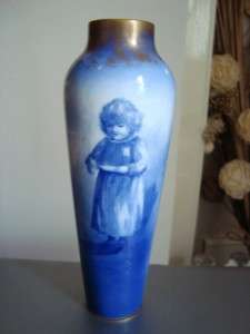   vase which i offer at a very competitive price and without reserve