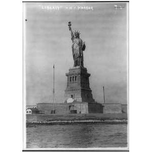  Bedloes Island,Statue of Liberty,New York City,NYC,view 