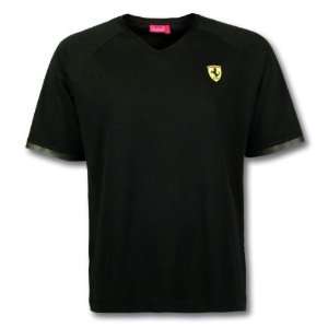  Ferrari Scudetto V Neck T Shirt Black Large: Sports 