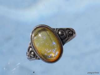 VINTAGE SOLID STERLING SILVER & DRAGONS BREATH ART GLASS RING  