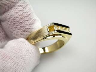 MENS HEAVY 14K GOLD FOUR DIAMOND WEDDING RING BAND  