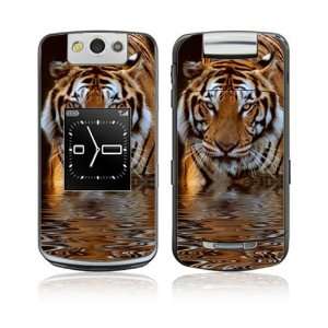  BlackBerry Pearl Flip 8220 Decal Skin   Fearless Tiger 