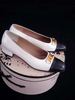   Ferragamo Navy & White Logo Leather Shoes Pumps Size 7B  