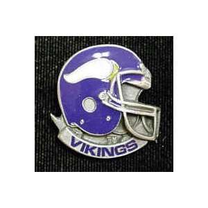 Minnesota Vikings Team Helmet Pin (2x):  Sports & Outdoors