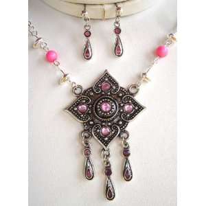    Native American Style Pink Stones Necklace Earrings Set: Jewelry