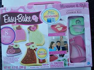 Easy Bake Cookie Kit Includes 8 mixes, NEW  