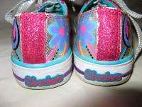 SKECHERS TWINKLE TOES GROOVY BABY LIGHT UP SNEAKERS SHOES 13  