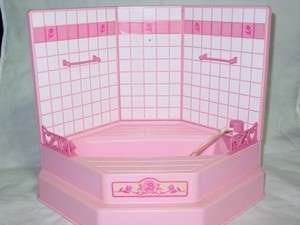 Barbie Built in Tub w/ Shower Nozzle Walls Works 1987  