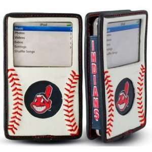  GameWear MLB iPod Holder   Cleveland Indians Sports 