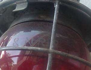 Louisville and Nashville L.&N.R.R. Railroad Lantern embossed red globe 