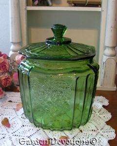 Lovely Retro GREEN GLASS BISCUIT COOKIE JAR ~ New  