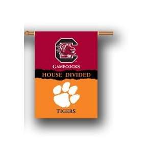    South Carolina/Clemson House Divided Flag: Sports & Outdoors