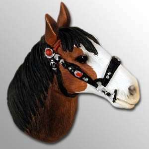 Hand Painted Stone Resin Clydesdale Horse Magnet: Kitchen 
