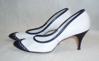Vintage 50s White Blue Wing Tip Heels Shoes Pumps 7 AAA  