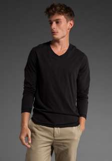 HOWE Right Round Double Layer V Neck in Black  