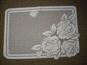 VINTAGE ROSE LACE PLACEMAT 14X20 WHITE OR CREAM / ECRU  