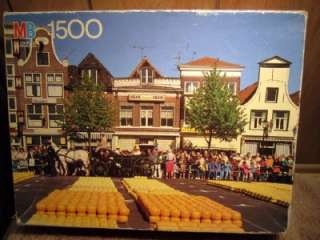 MB 1500 pc puzzle Cheese Market Alkmaar, Holland 1989  